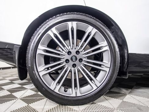 Used 2023 Land Rover Range Rover Long Wheelbase Autobiography AWD/4WD image 46