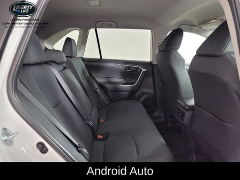 Used 2024 Toyota RAV4 LE AWD/4WD image 18