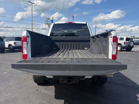 Used 2018 Ford F250 XLT AWD/4WD image 5
