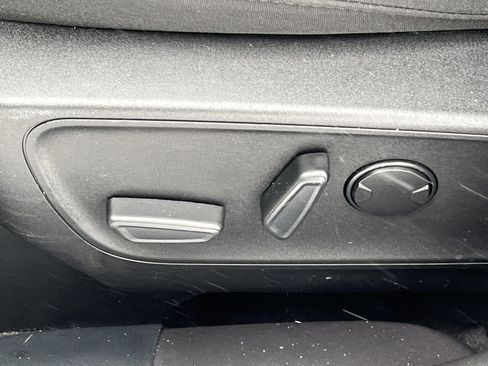 Certified 2023 Ford Escape Active w/ Tech Pack #2 image 9