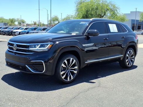 Certified 2022 Volkswagen Atlas Cross Sport SEL Premium R-Line AWD/4WD image 3