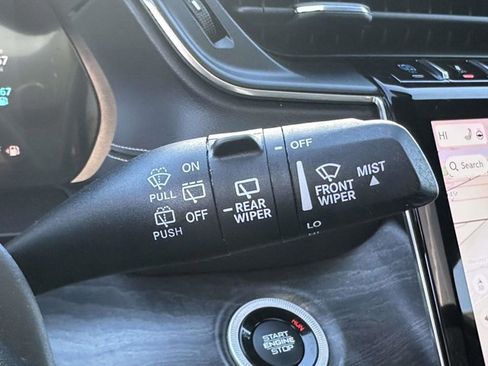 Used 2023 Jeep Grand Cherokee Overland image 33