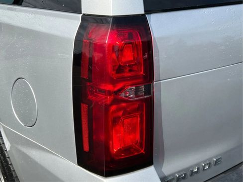 Used 2018 Chevrolet Tahoe LT AWD/4WD image 26