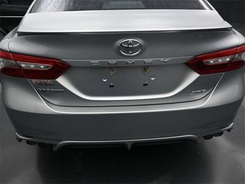 Certified 2018 Toyota Camry XSE image 10