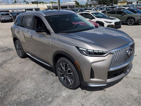 New 2026 INFINITI QX60 Luxe w/ Cargo Package image 2