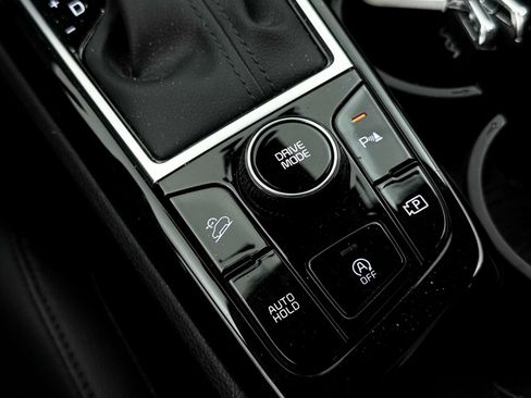 Used 2025 Kia Sportage SX FWD image 10