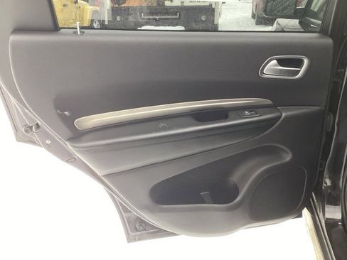 Used 2019 Dodge Durango SXT w/ 3rd Row Seating Group image 10