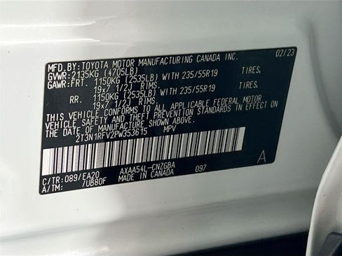 Used 2023 Toyota RAV4 Limited AWD/4WD image 33
