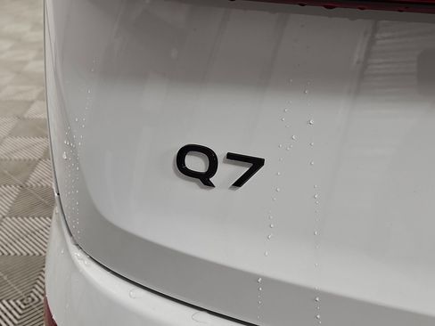 New 2026 Audi Q7 3.0T Prestige image 13