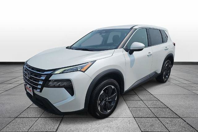 Used 2024 Nissan Rogue SV AWD/4WD image 1