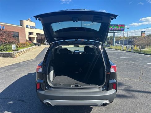 Certified 2022 Ford Escape SE w/ Convenience Package image 11