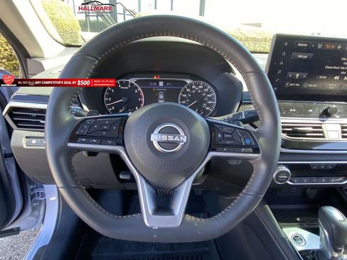 Used 2024 Nissan Altima 2.0 SR image 23