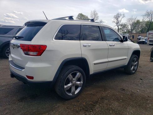 Used 2012 Jeep Grand Cherokee Overland AWD/4WD image 4