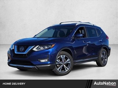 Used 2017 Nissan Rogue SL w/ SL Premium Package
