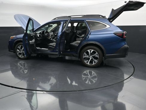 Used 2020 Subaru Outback Limited w/ Popular Package #2 AWD/4WD image 45