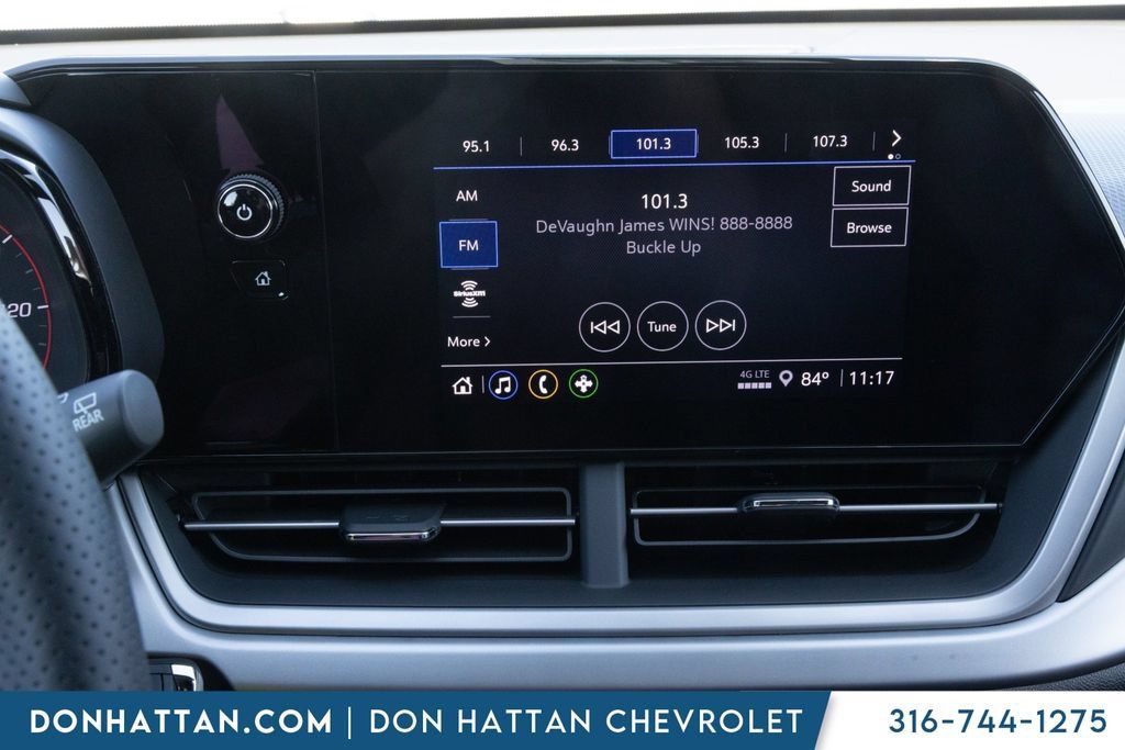 New 2026 Chevrolet Trax RS w/ Sunroof Package FWD image 10