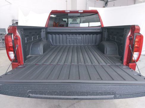 Certified 2023 GMC Sierra 1500 Elevation w/ Elevation Premium Package AWD/4WD image 13