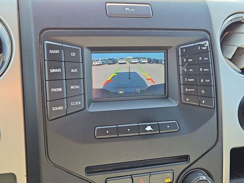 Used 2014 Ford F150 XLT w/ Equipment Group 302A Luxury AWD/4WD image 18