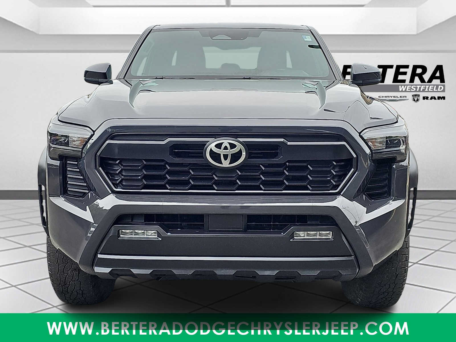 Used 2024 Toyota Tacoma TRD Off-Road AWD/4WD image 2