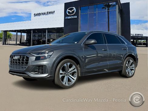 Used 2019 Audi Q8 Prestige w/ Towing Package image 2