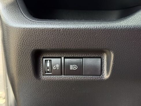 Used 2022 Toyota RAV4 SE AWD/4WD image 24