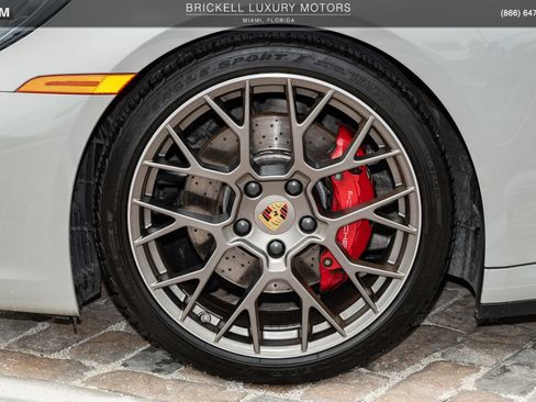 Used 2020 Porsche 911 Carrera S RWD image 38