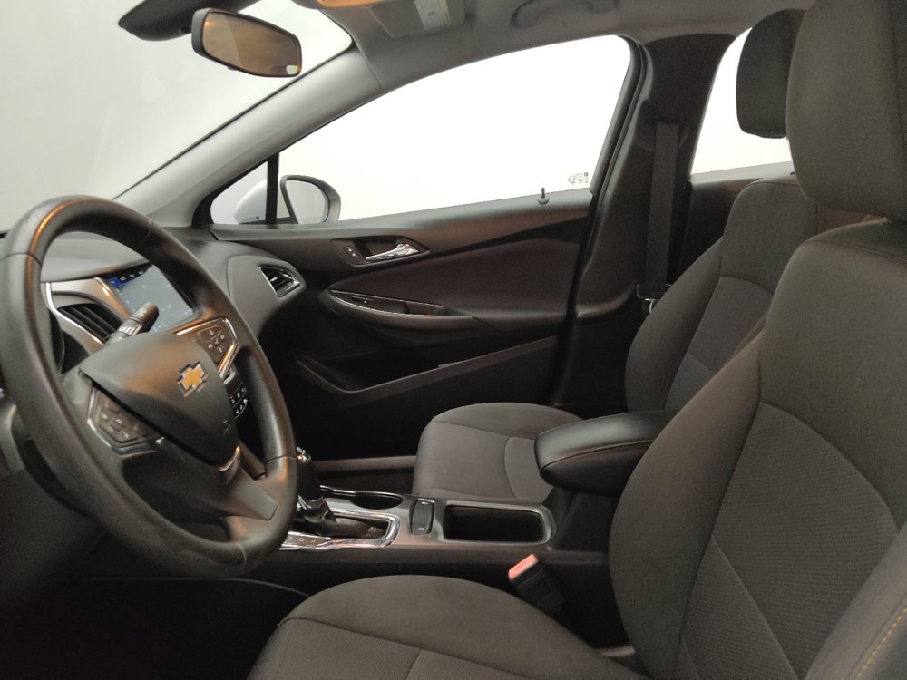Used 2019 Chevrolet Cruze LS w/ LS Convenience Package FWD image 17