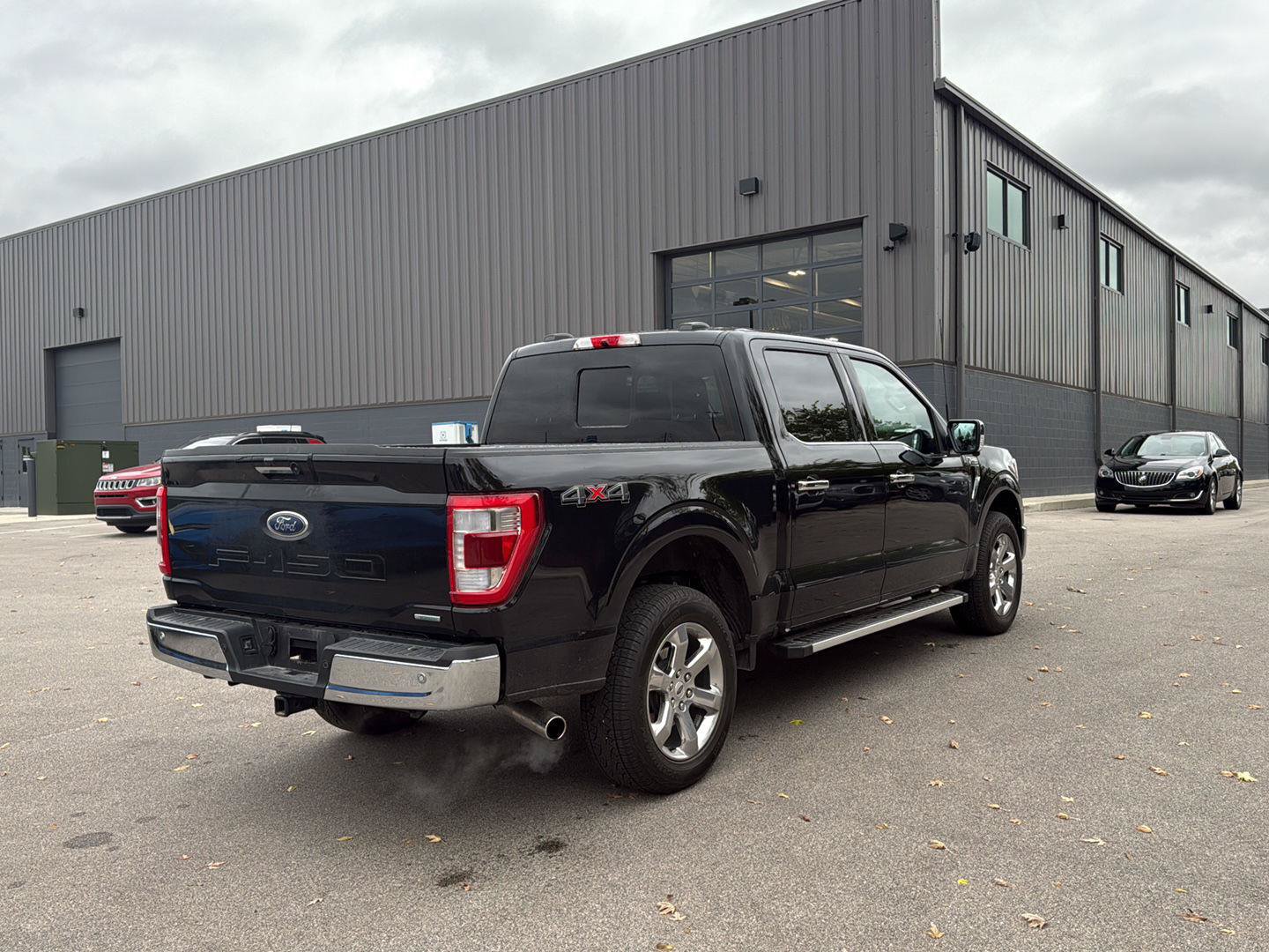 Used 2022 Ford F150 Lariat AWD/4WD image 3