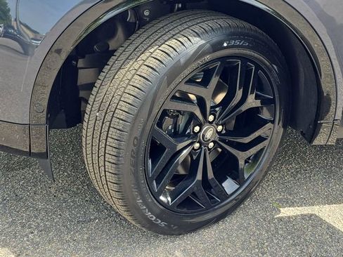 Used 2026 Land Rover Discovery Sport Landmark AWD/4WD image 31