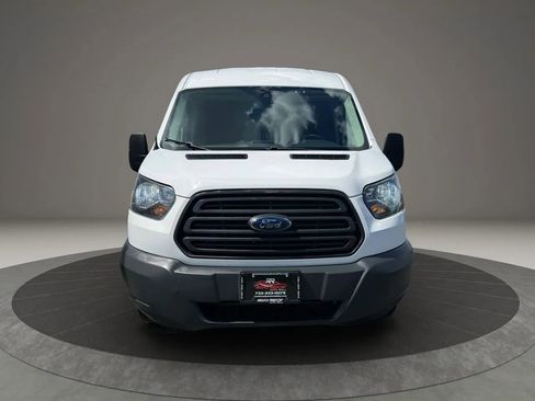 Used 2018 Ford Transit 250 148 Medium Roof image 3