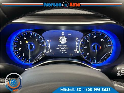 New 2026 Chrysler Pacifica Select image 20