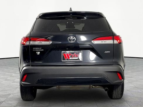 Used 2024 Toyota Corolla Cross L AWD/4WD image 5