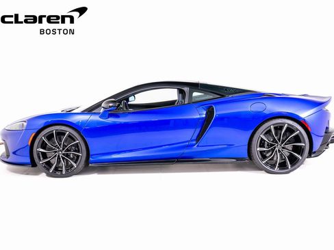 New 2025 McLaren GTS image 2