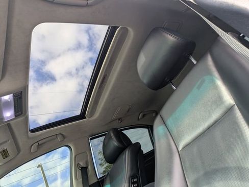 Used 2011 Lexus LS 460 L w/ Luxury Pkg image 21