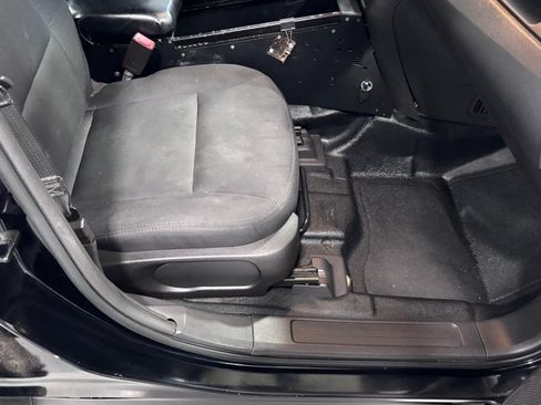 Used 2016 Ford Taurus Police Interceptor FWD image 19