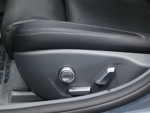 Used 2024 Lucid Air Touring image 13