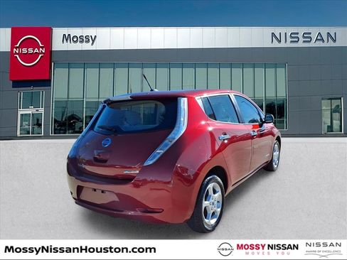 Used 2014 Nissan Leaf SV w/ LED & Quick Charge Package image 7