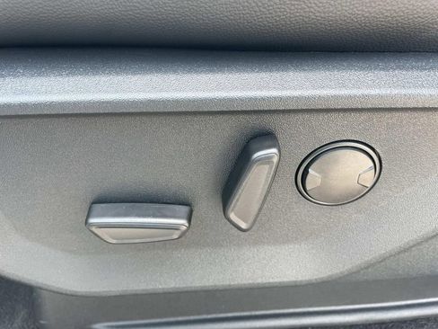 New 2025 Ford F150 Lariat w/ Equipment Group 501A Mid image 13