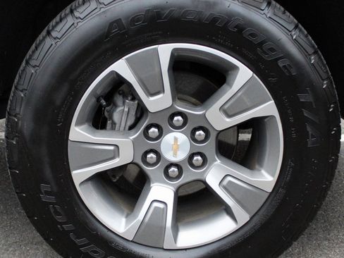 Used 2019 Chevrolet Colorado Z71 image 11