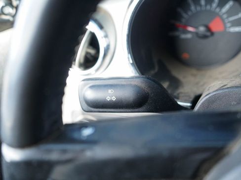 Used 2006 Ford Mustang GT image 27