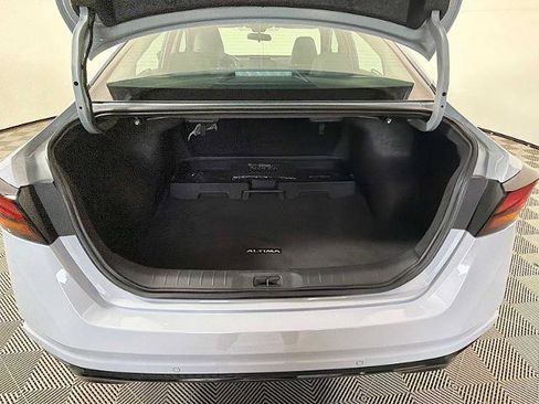 Certified 2025 Nissan Altima 2.5 SR AWD/4WD image 23
