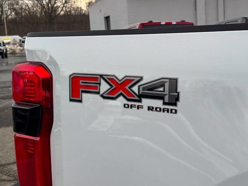 Used 2024 Ford F250 XL w/ STX Appearance Package image 18