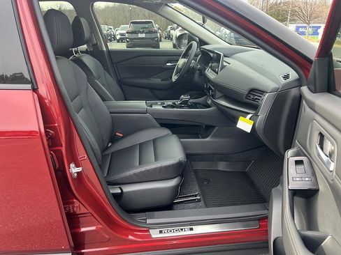 New 2026 Nissan Rogue SV image 23