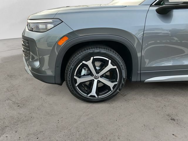 Certified 2026 Volkswagen Tiguan SE AWD/4WD image 14