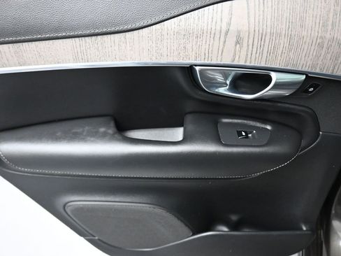 Used 2021 Volvo XC90 T6 Inscription image 35
