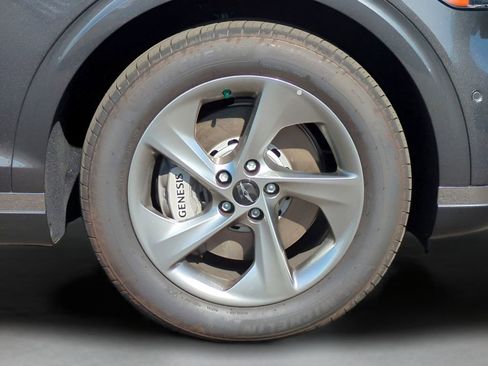 New 2026 Genesis GV70 2.5T Advanced image 10