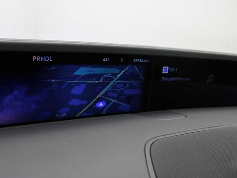 Used 2024 Lincoln Nautilus Reserve image 19