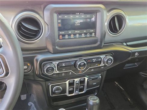 Used 2023 Jeep Wrangler Sport S image 25