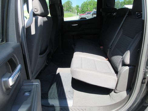 Used 2022 Chevrolet Silverado 1500 Custom AWD/4WD image 13