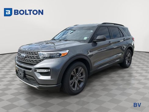 Used 2021 Ford Explorer XLT w/ Equipment Group 202A image 1